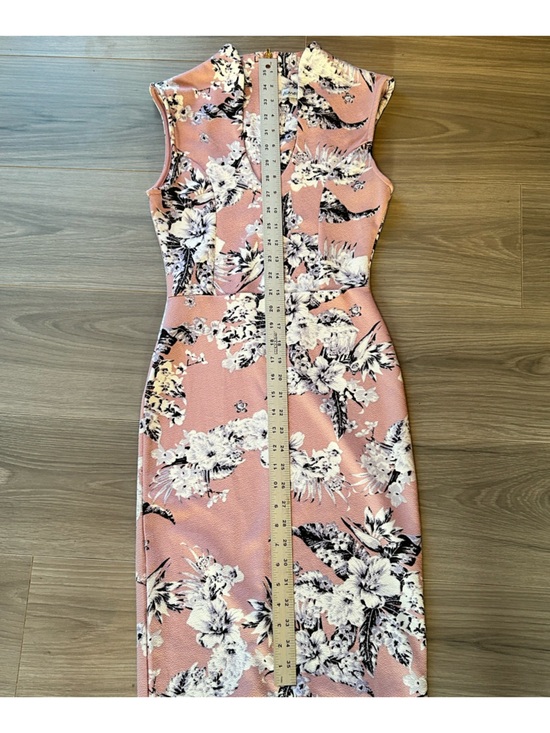 Almost Famous Dusty Rose Floral Midi Dress - Picture 5 of 8